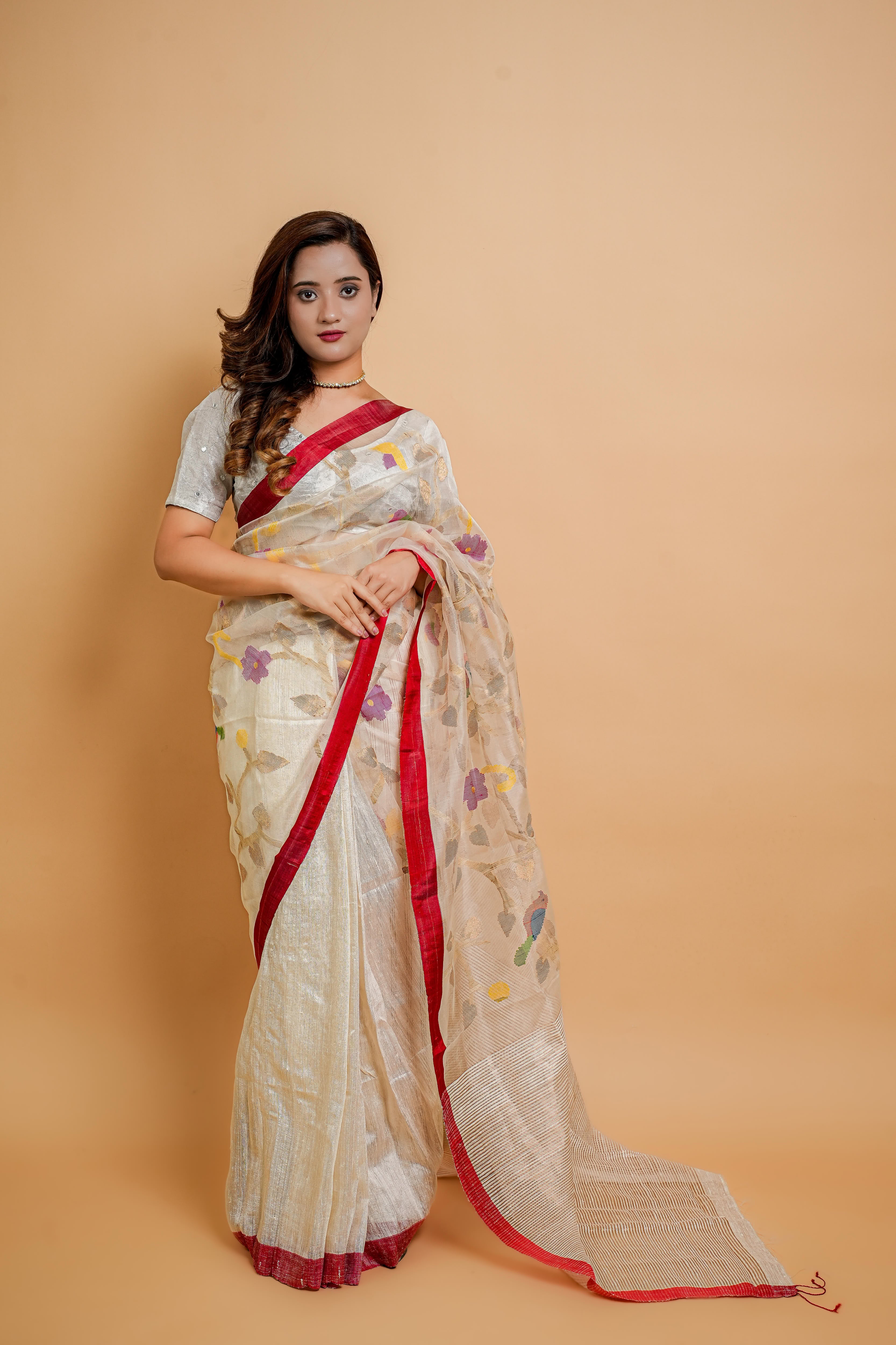 Off-White Handloom Bengali Matka Muslin Silk Saree with Red Border